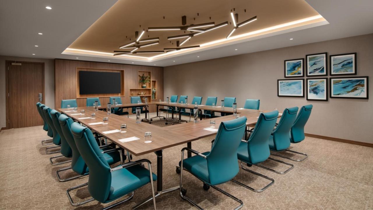 Holiday Inn London Gatwick - Worth By Ihg Κρόουλι Εξωτερικό φωτογραφία